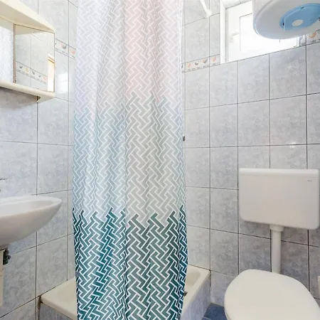 Ester Apartment