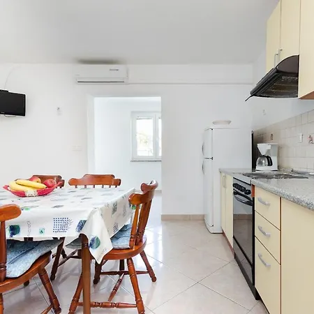 Apartmán Ester Lopar