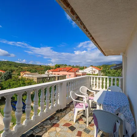 Ester Apartmán Lopar