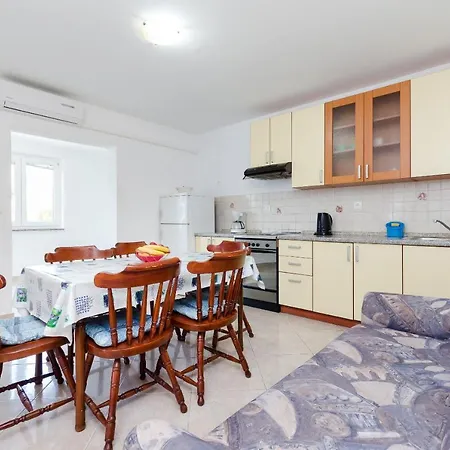 Apartament Ester Lopar