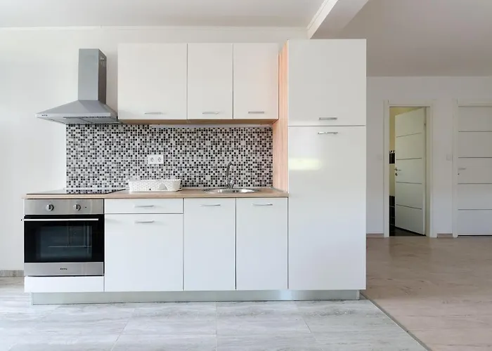 Apartment Ester Lopar